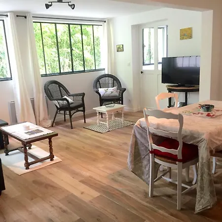 Loire Valley Medieval Getaway Rochecorbon Esterno foto