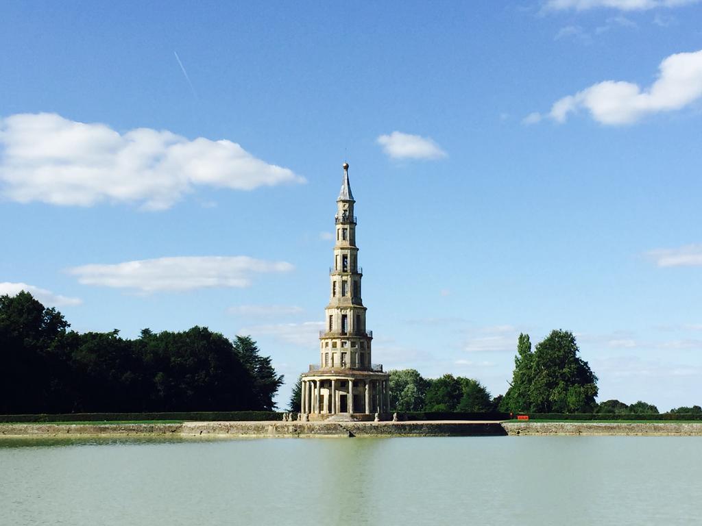 Loire Valley Medieval Getaway * Rochecorbon